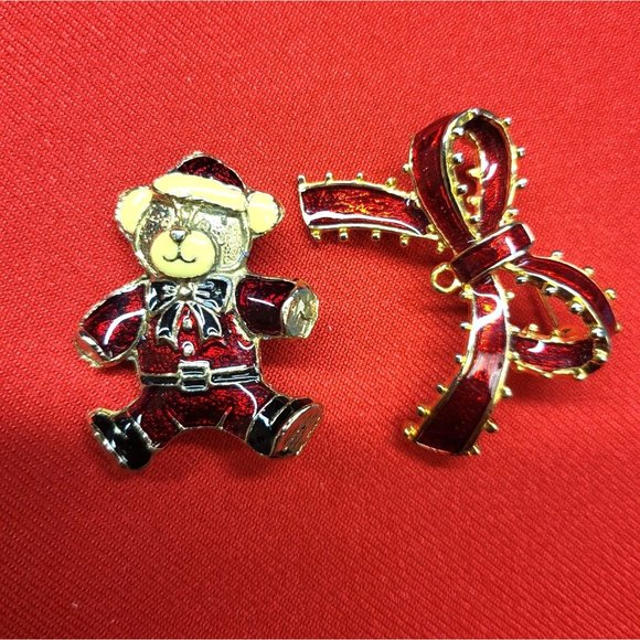 Christmas Pins/ Brooches Set of 2 Christmas Teddy Bear & Red Bow Pins - Picture 3 of 10